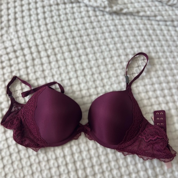 Victoria secret push up bra - Picture 1 of 2